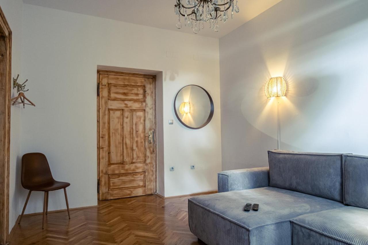 Cactus Apartment Free Parking For A Standard Car ลูบลิยานา ภายนอก รูปภาพ