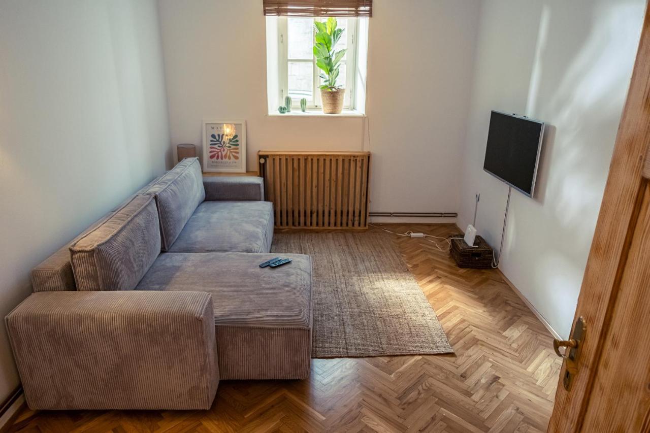 Cactus Apartment Free Parking For A Standard Car ลูบลิยานา ภายนอก รูปภาพ